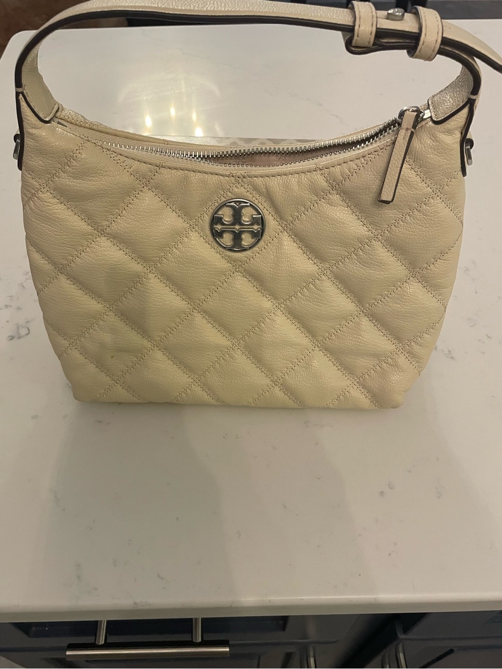 Tory Burch Quilted Leather Hobo - Picture 3 of 14